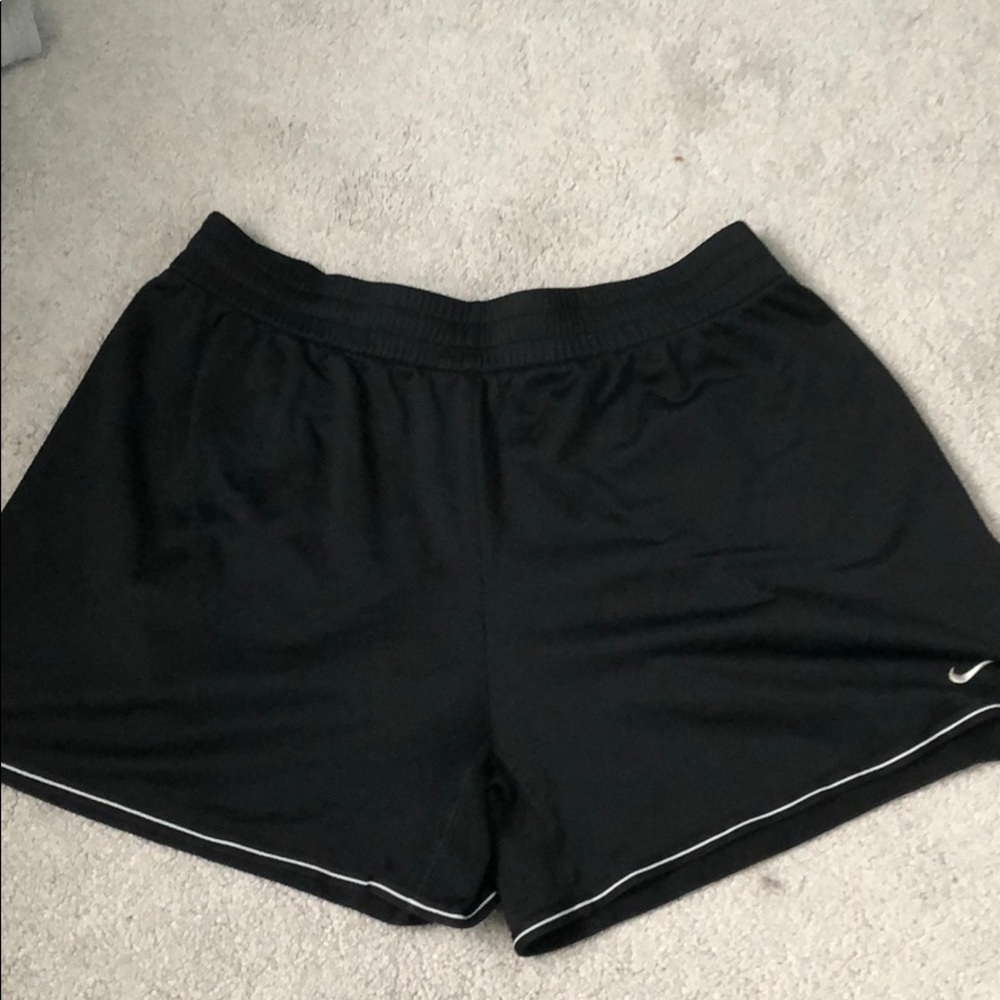Black nike dri-fit shorts